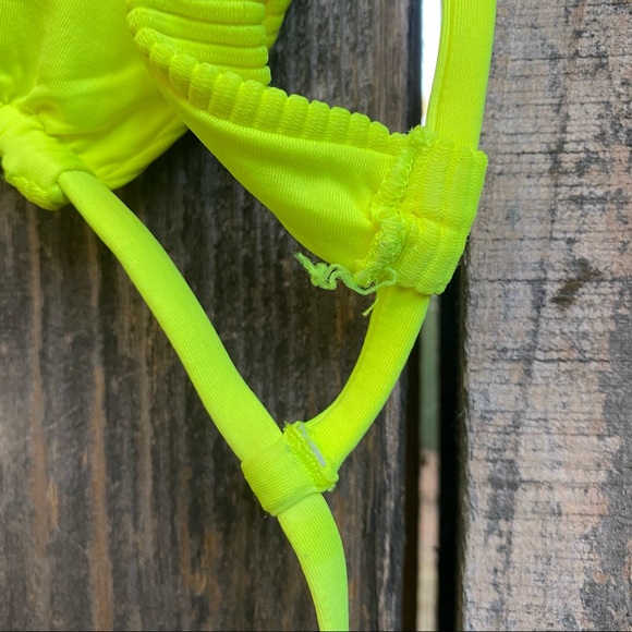 Frankies Bikinis SUNNY WILLA BIKINI TOP - XS - Picture 5 of 11